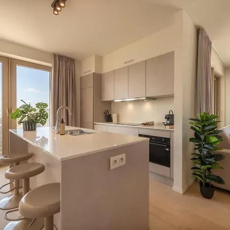 With Breathtaking Sea Views And Balcony アパート *