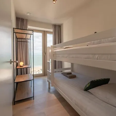 With Breathtaking Sea Views And Balcony * オステンド